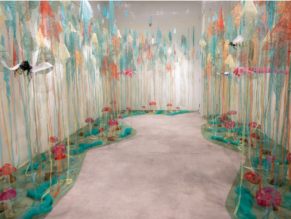 Title: Seeking Utopia Year: 2020 Mediums: Fabric Size: 300 cm x 700 cm Location: Art Space – WTC Mall Abu Dhabi