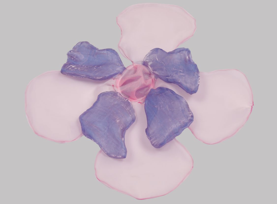 Title: Flower 1 Year: 2021 Mediums: Fabric Size: 50 cm x 50 cm